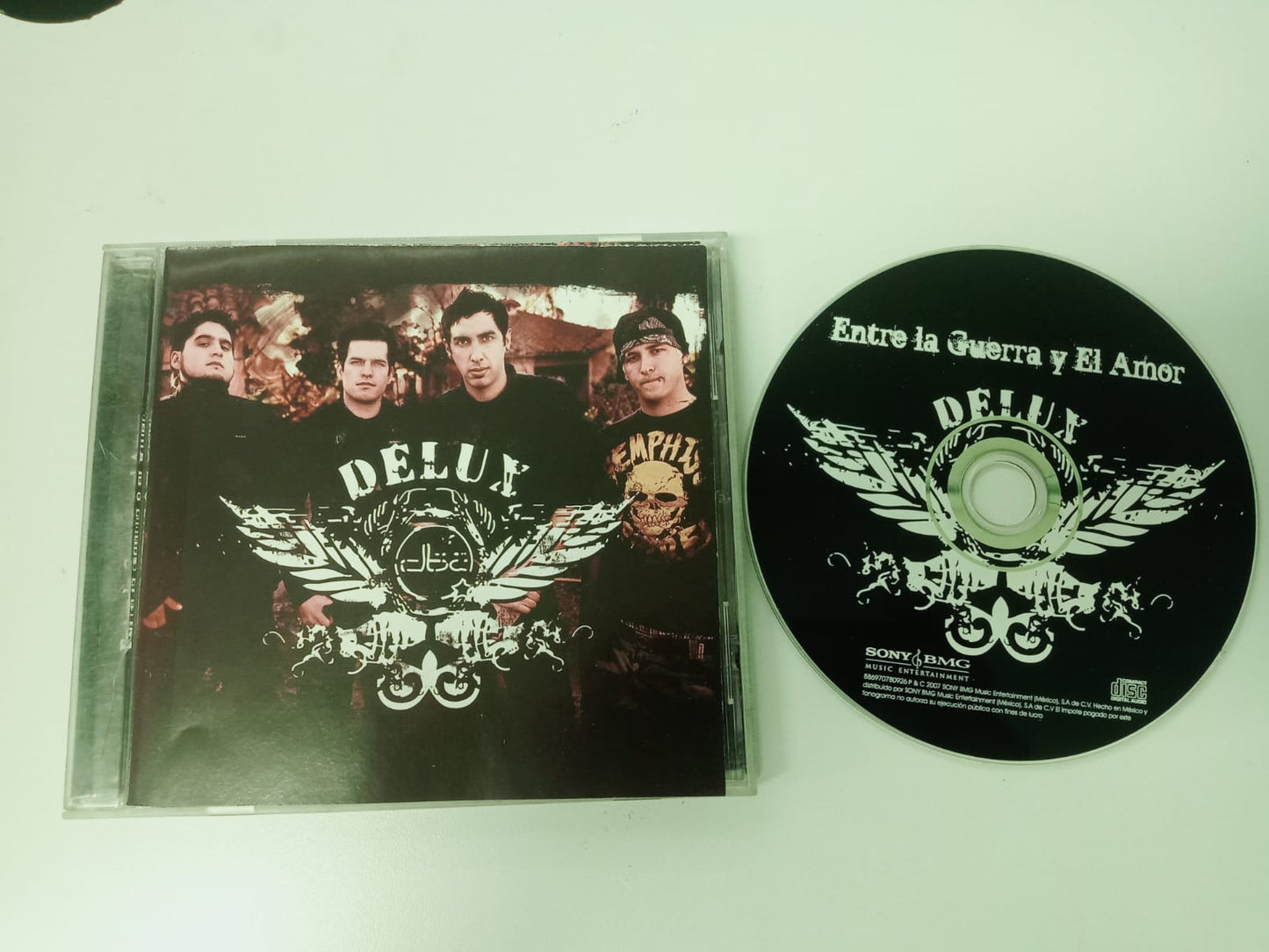 delux emo cd formato muerto