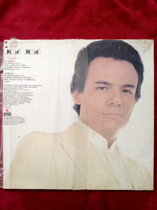 José José – Secretos. Vinilo en buen estado. formato muerto