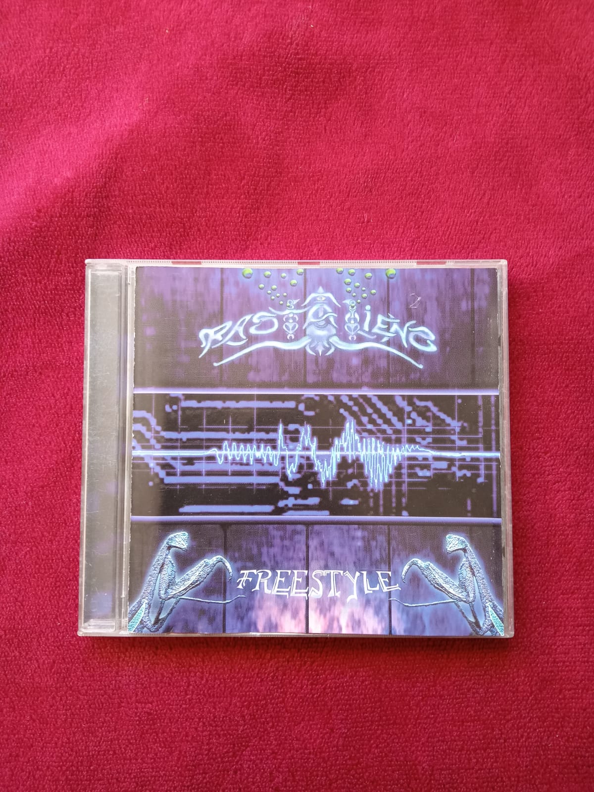 Rastaliens. Freestyle. Cd importado en buen estado. formato muerto