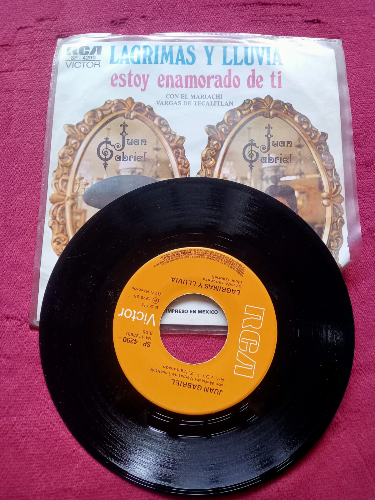 Juan Gabriel – Lágrimas Y Lluvia. Vinilo, 7". formato muerto