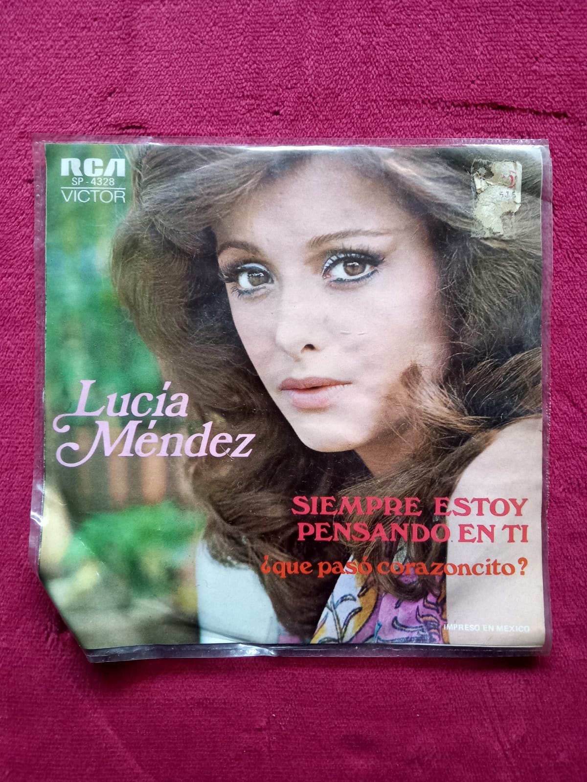 Lucía Méndez – Siempre Estoy Pensando En Ti. Vinilo, 7" en buen estado. formato muerto