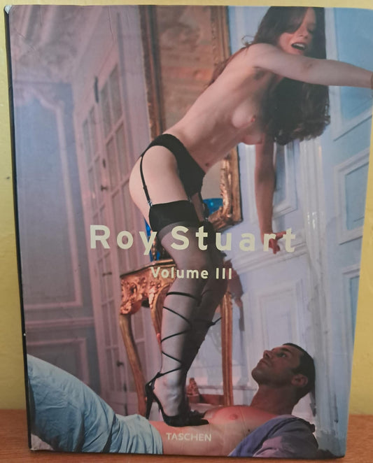 📸 Roy Stuart – Vol. 3. Libro. formato muerto