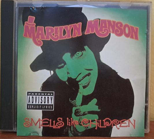 🕷️ Marilyn Manson – Smells Like Children. Cd en buen estado. formato muerto