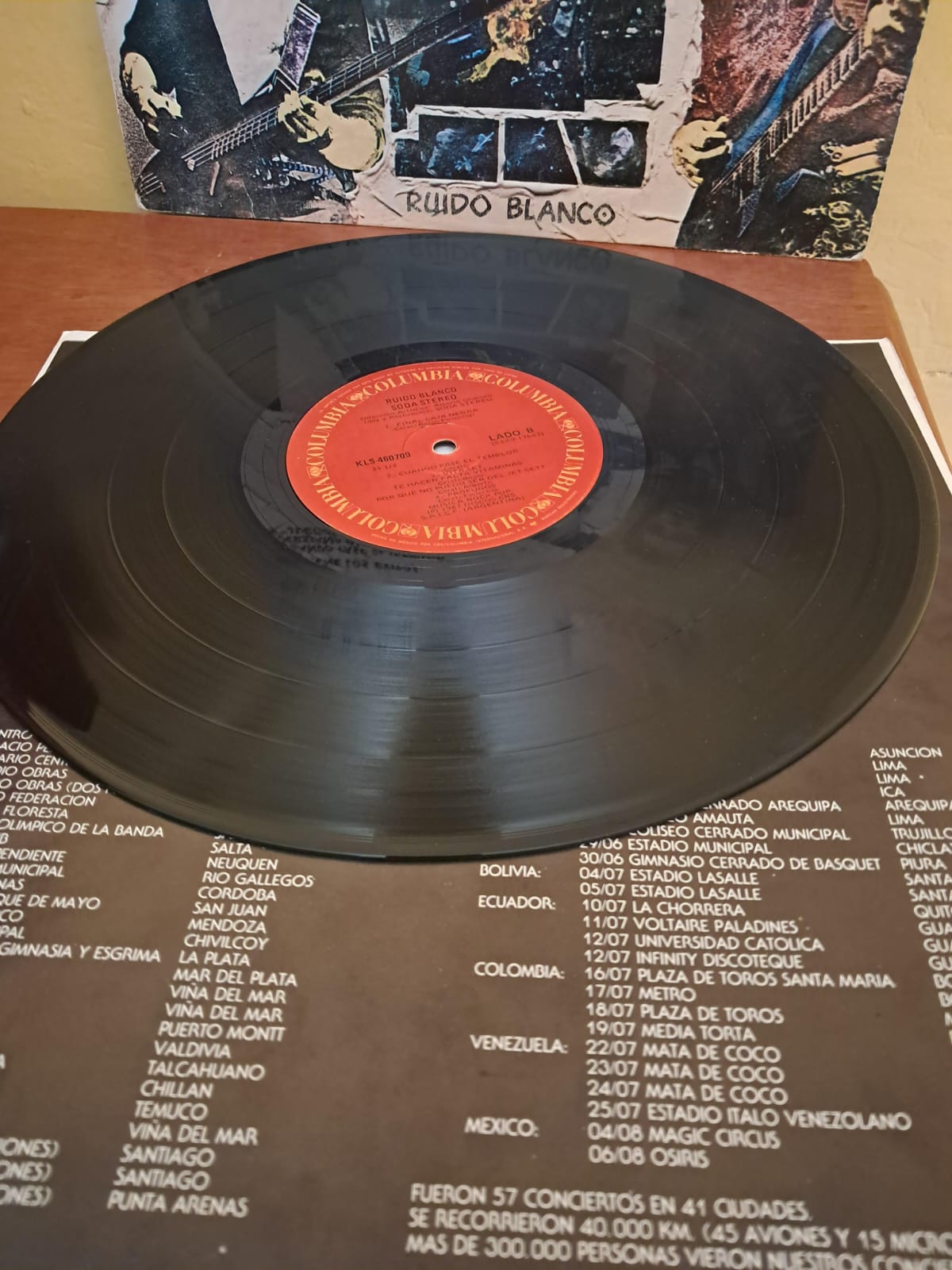 Soda Stereo – Ruido Blanco - En Vivo. Primera edición. formato muerto