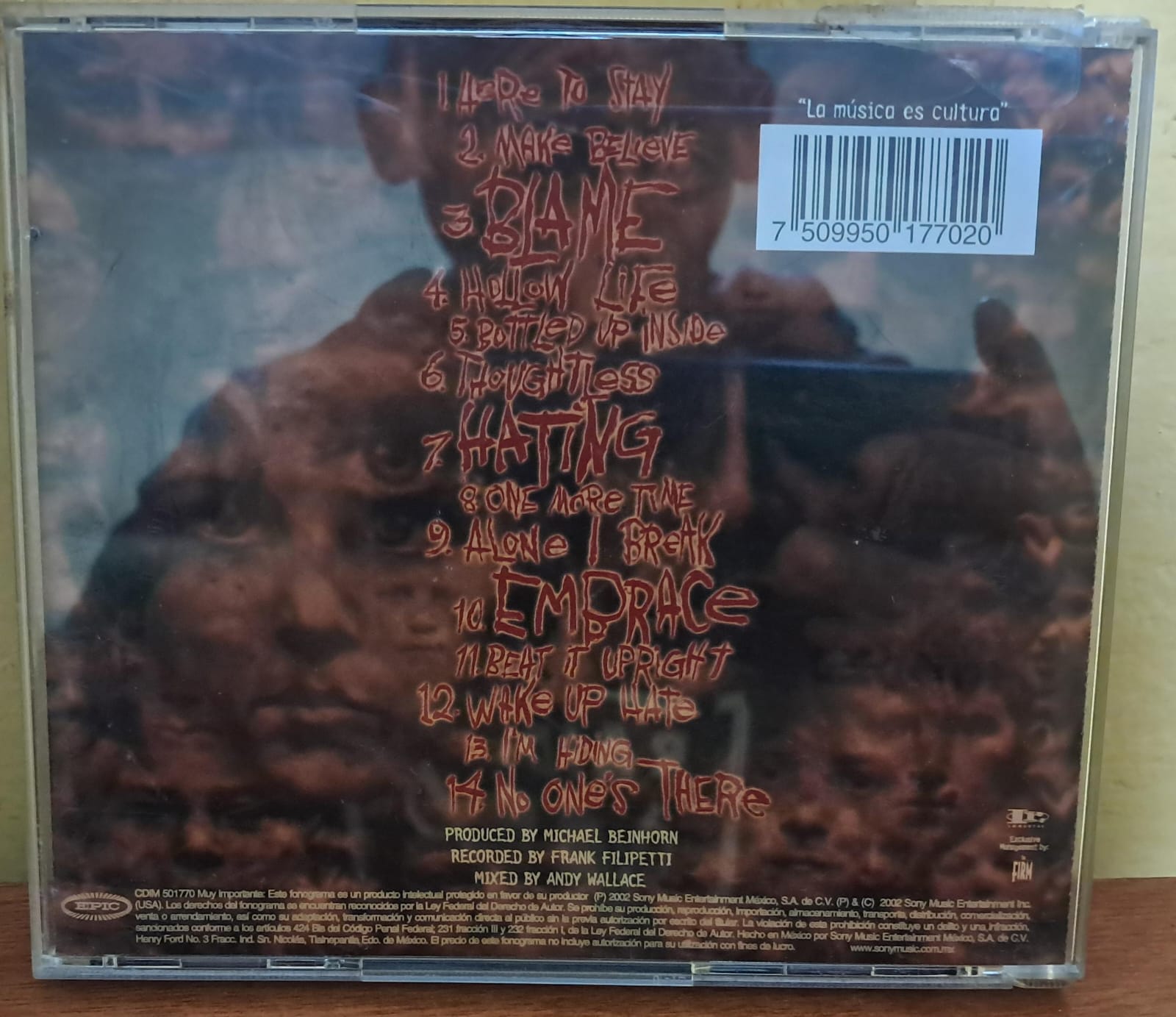 KORN – UNTOUCHABLES. Cd nacional en buen estado. formato muerto