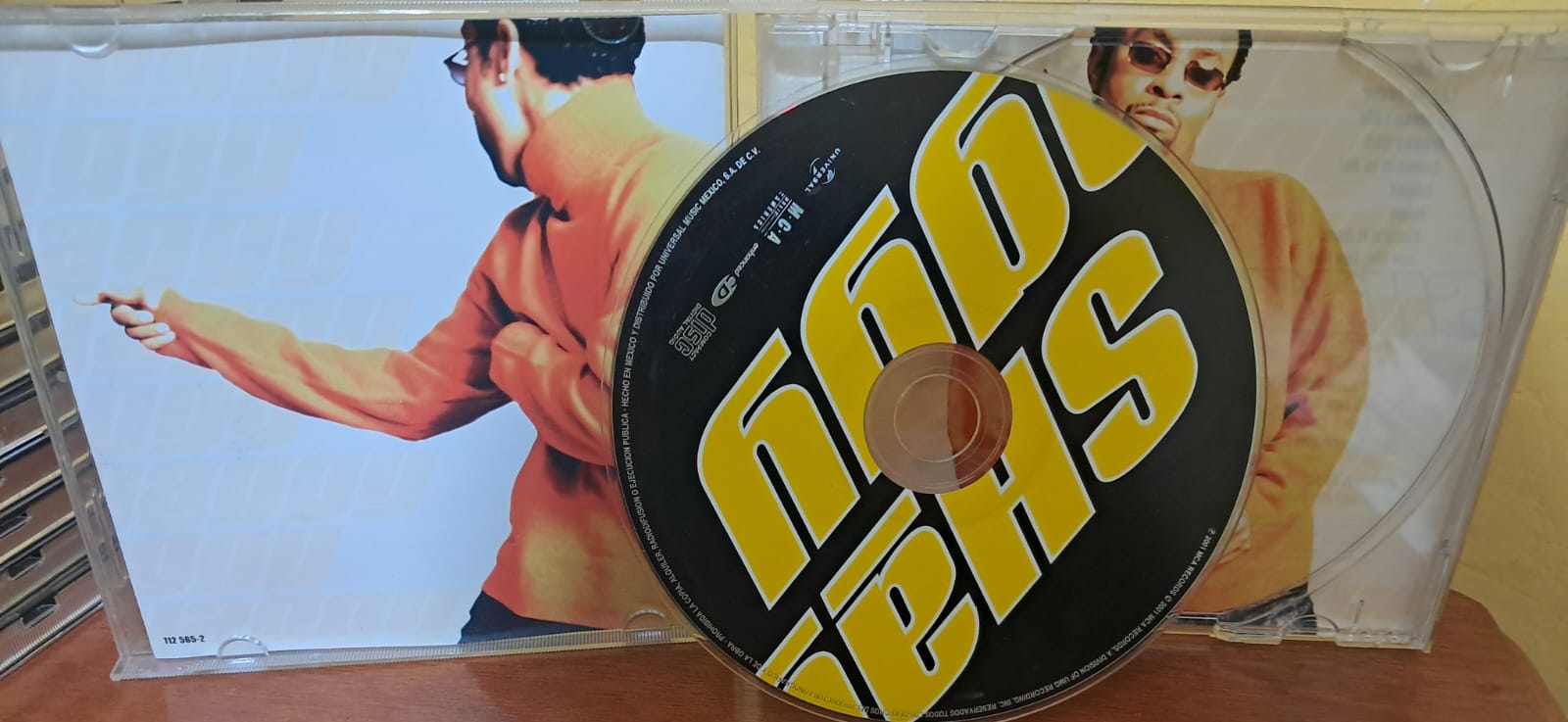Shaggy - Hot Shot. Cd en buen estado. formato muerto