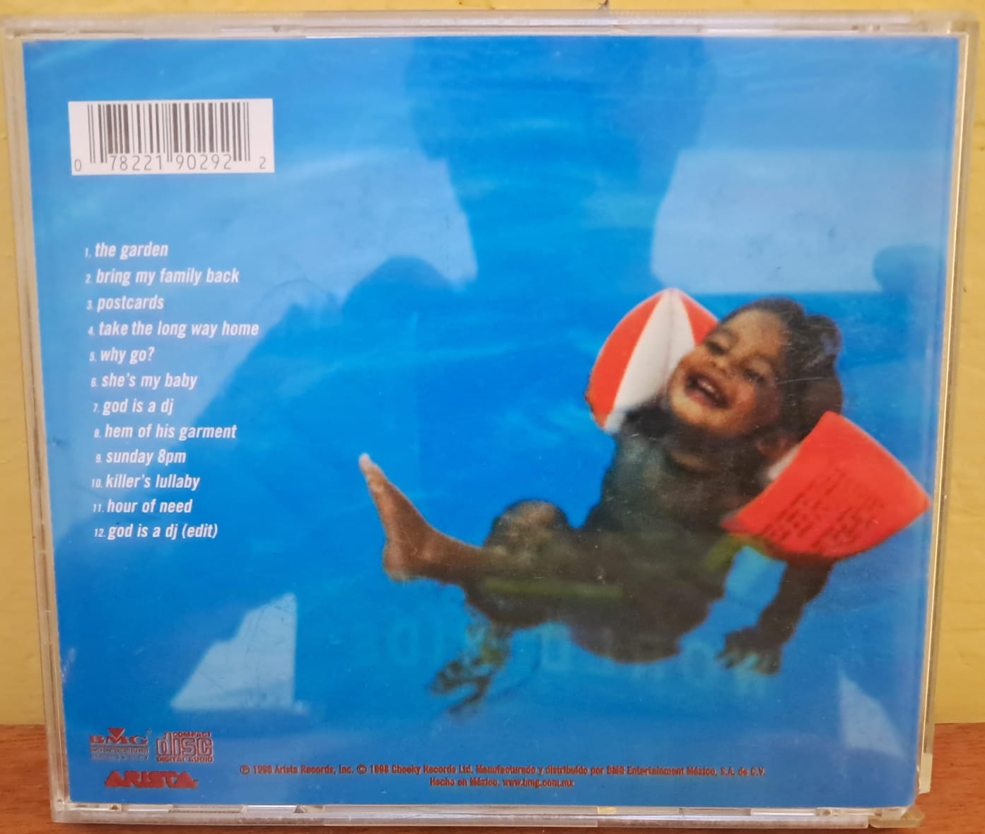 FAITHLESS – SUNDAY 8PM. CD en buen estado. formato muerto
