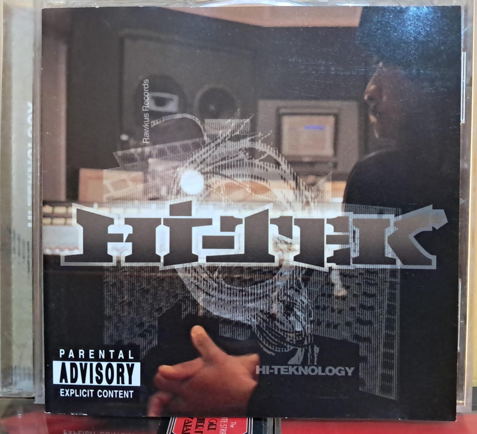 Hi-Tek :: Hi-Teknology. Cd importado en buen estado. formato muerto