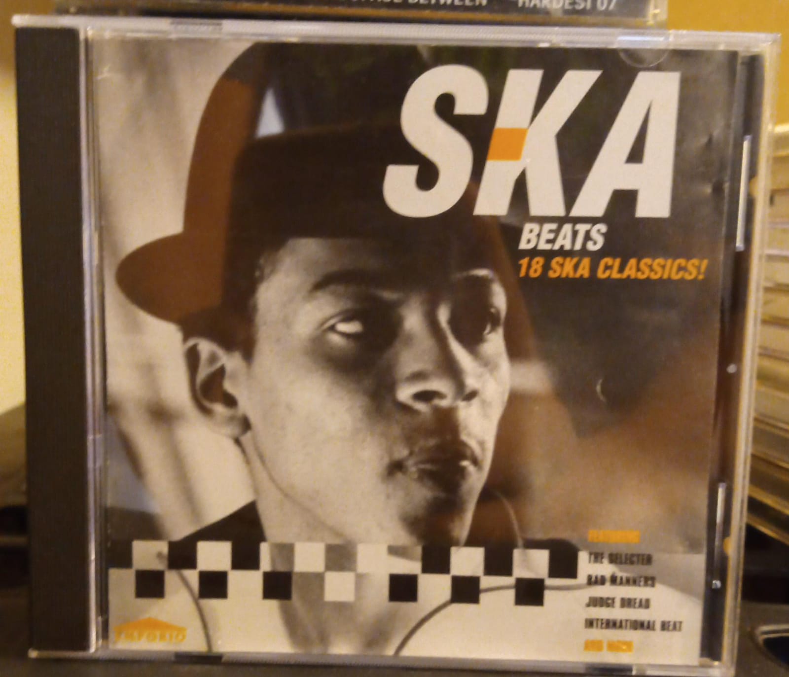Varios – Ska Beats - 18 Ska Classics! Cd importado en buen estado. formato muerto