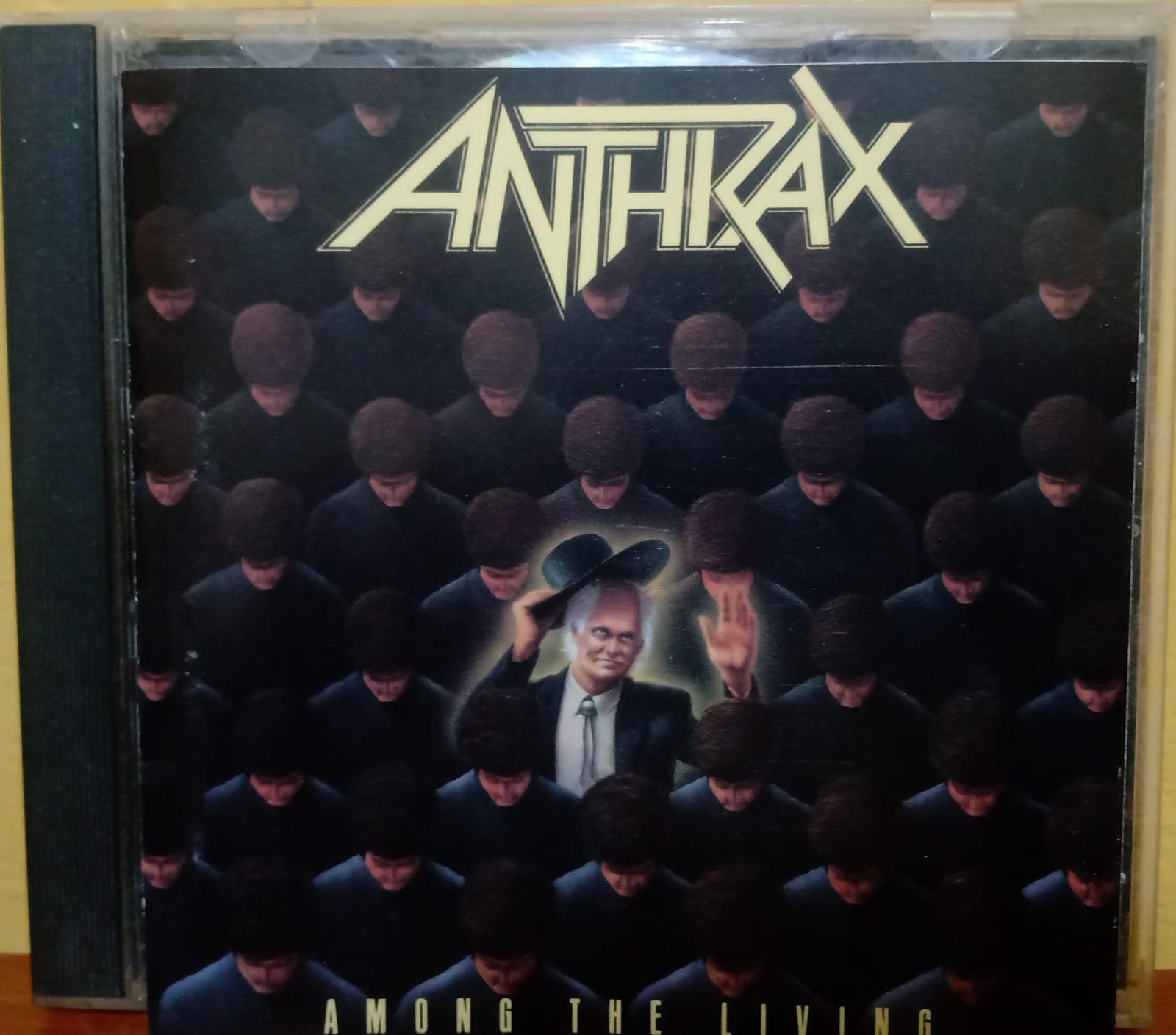 Anthrax – Among the Living (CD importado en buen estado).tienda de discos en méxico
