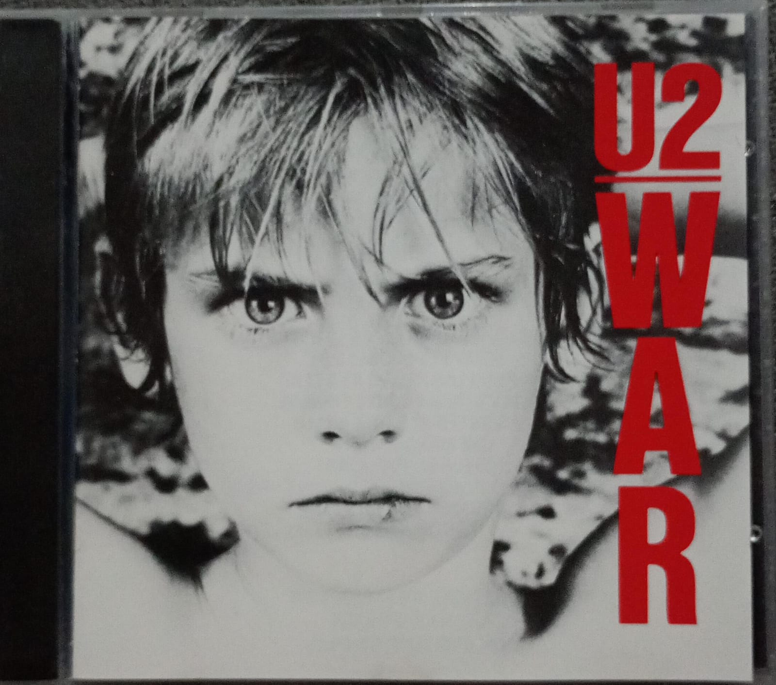 U2 – War (CD importado, excelente estado). tienda de discos en méxico formato muerto