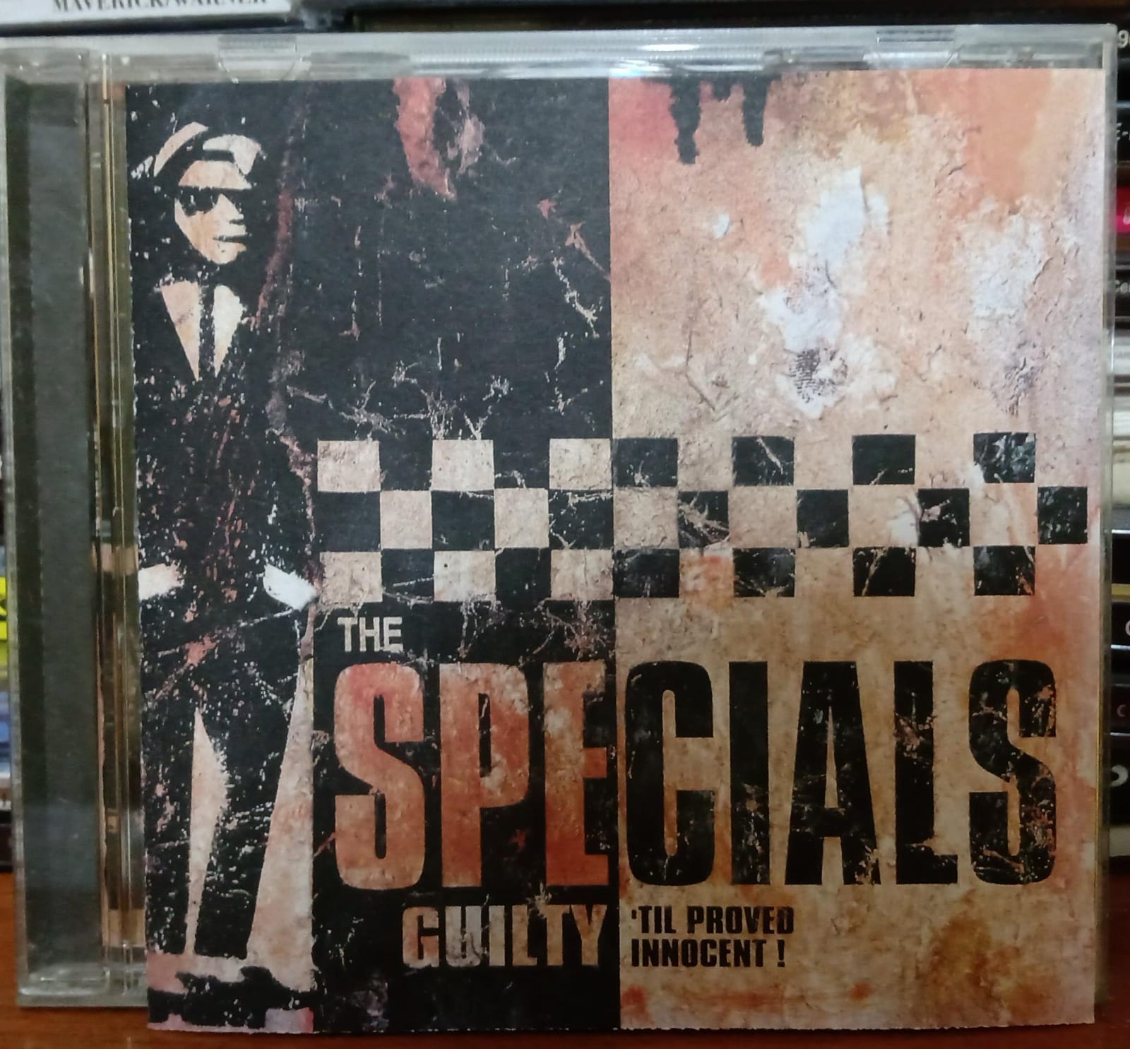 The Specials – Guilty 'Til Proved Innocent! [Importado | CD | Excelente estado]. tienda de discos en méxico formato muerto
