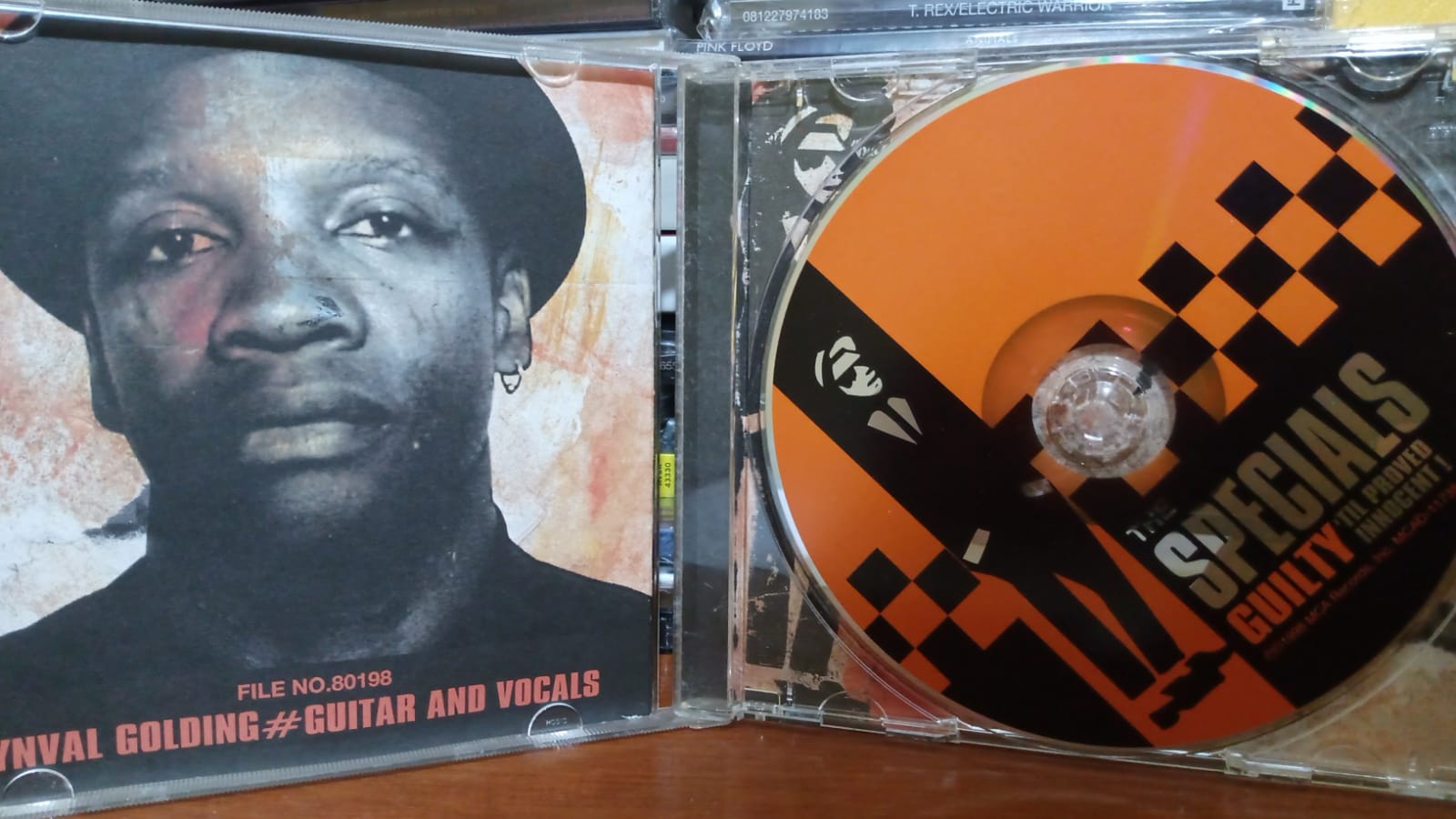 The Specials – Guilty 'Til Proved Innocent! [Importado | CD | Excelente estado]. tienda de discos en méxico formato muerto