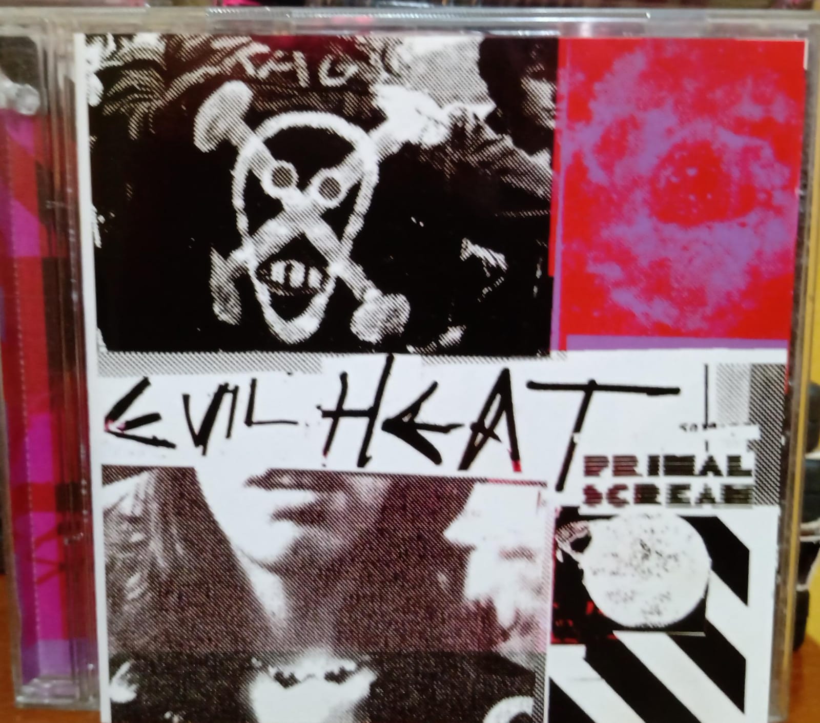 Primal Scream – Evil Heat. Cd en buen estado. tienda de discos en méxico formato meurto