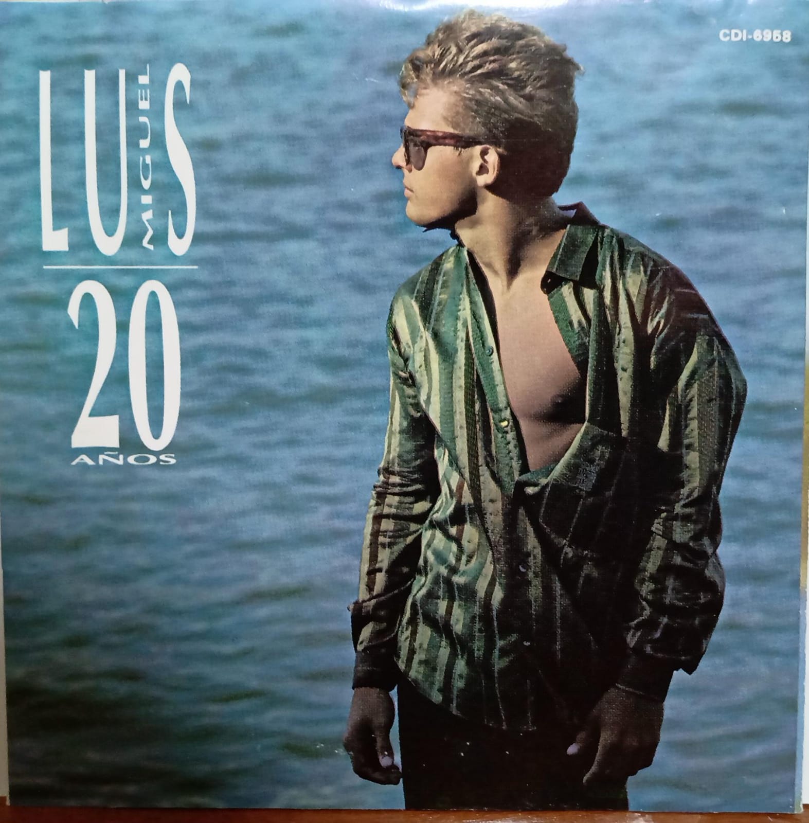 Luis Miguel – 20 Años. Cd en buen estado. tienda de discos en méxico formato muerto