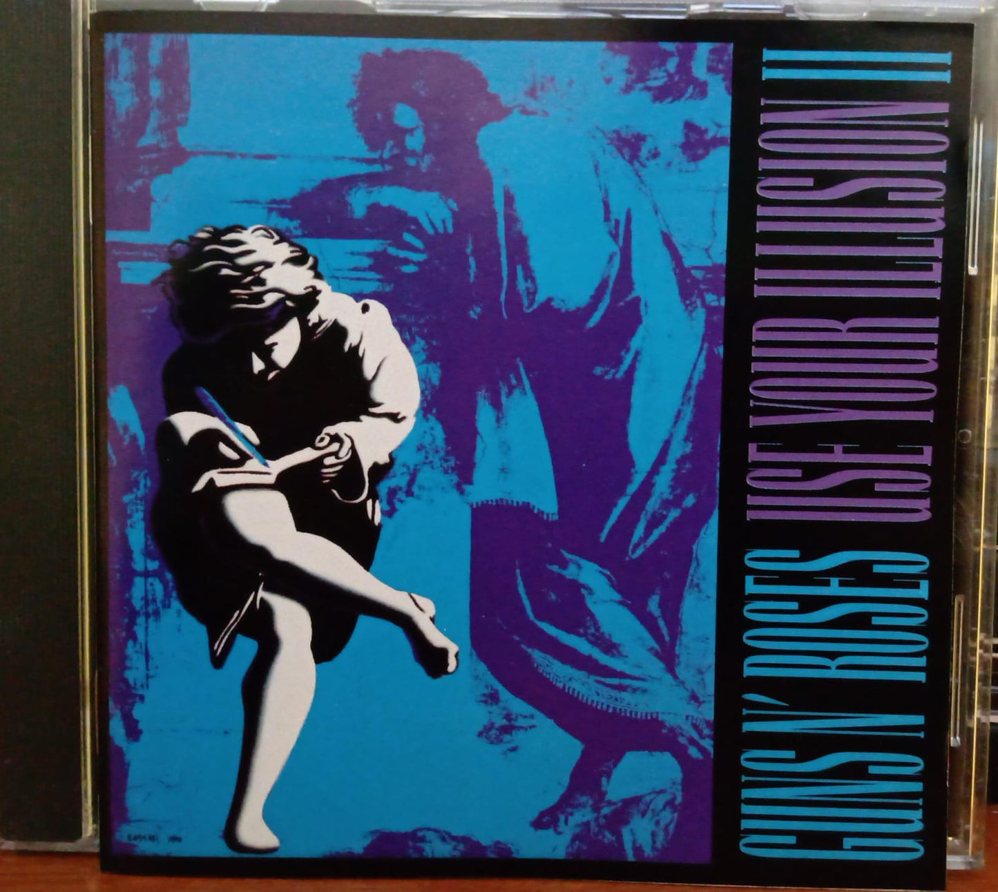 Guns N’ Roses – Use Your Illusion II
CD nacional en buen estado. tienda de discos en méxico formato muerto