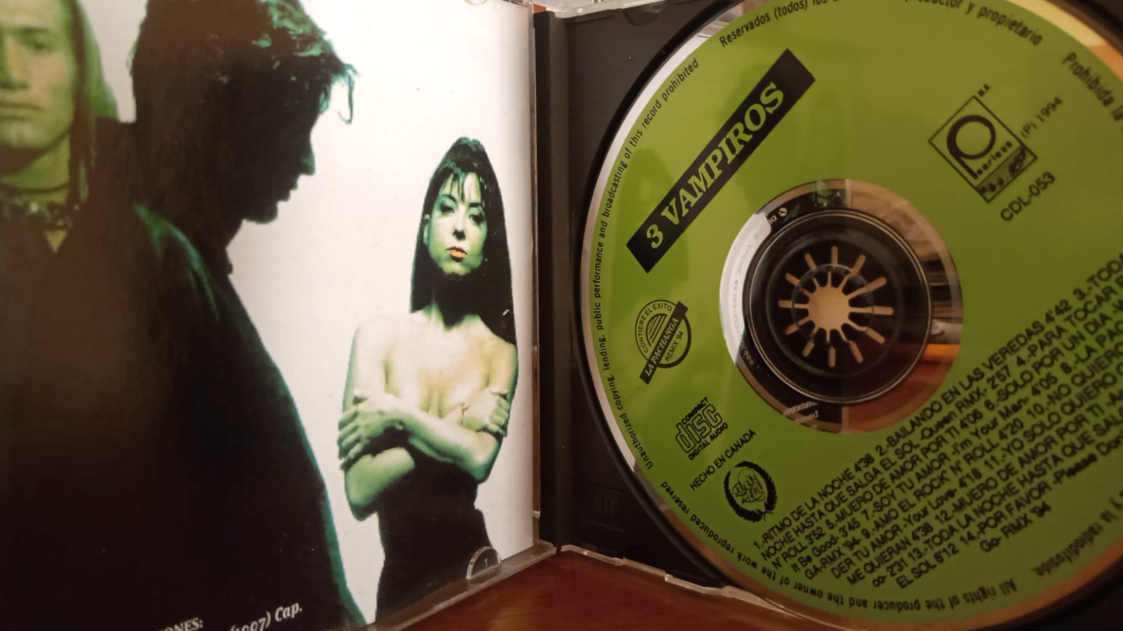 3 Vampiros – 3 Vampiros. Cd en buen estado. Raro. tienda de discos en méxico formato muerto