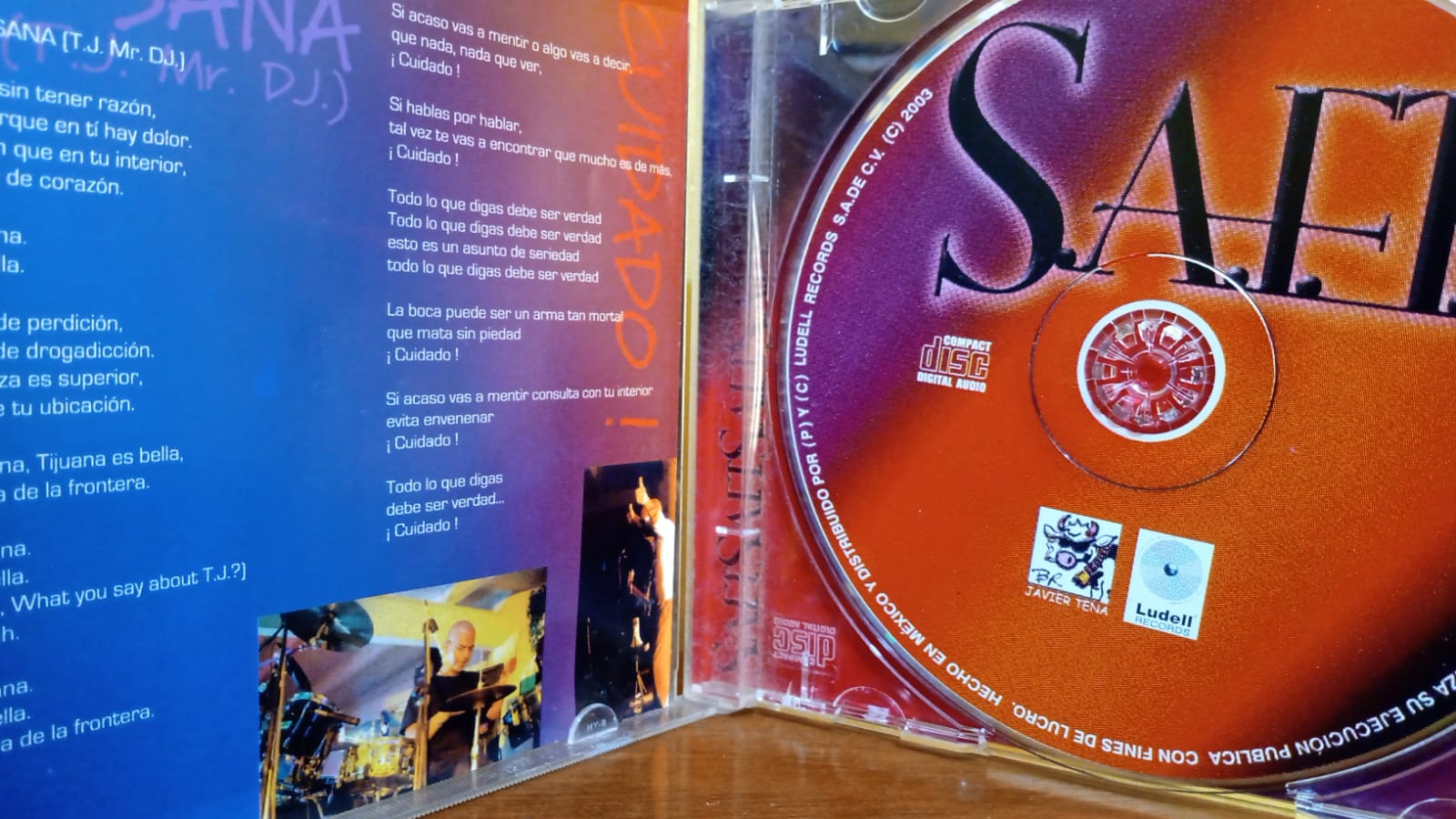 Cd David S. A. F. T (Usado en muy buen estado). tienda de discos en méxico formato muerto