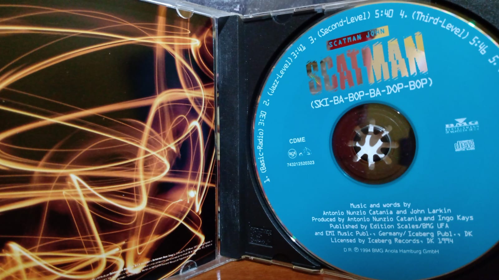 Scatman John – Scatman (Ski-Ba-Bop-Ba-Dop-Bop). Cd en buen estado. tienda de discos en méxico formato muerto