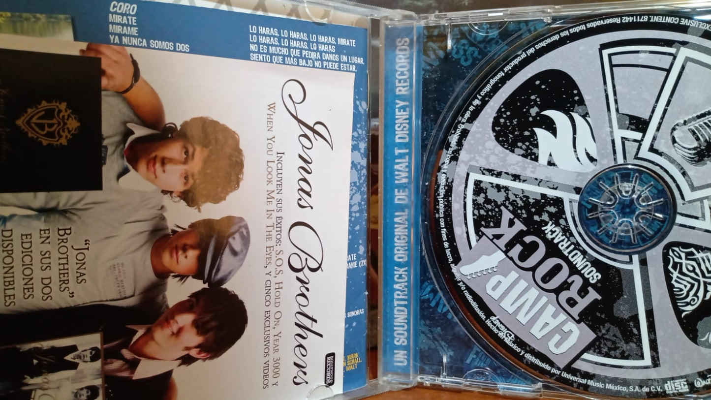 Varios – Camp Rock. Cd nacional en buen estado. tienda de discos formato muerto