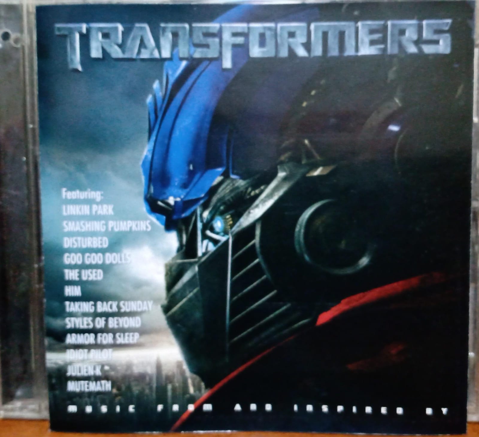 Varios – Transformers: The Album. Cd excelente estado. tienda de discos en méxico formato muerto