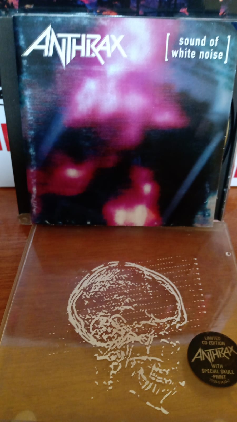 Anthrax – Sound Of White Noise. Cd importado en buen estado. Caja con serigrafía. tienda de discos en méxico formato muerto