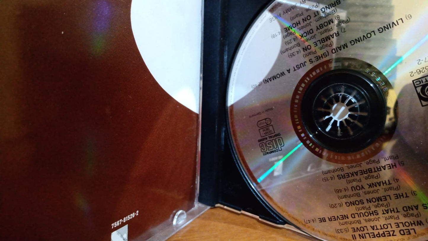 Led Zeppelin – Led Zeppelin II  CD Importado • Con Marcas de Uso (No Afectan Reproducción) tienda de discos en méxico formato muerto