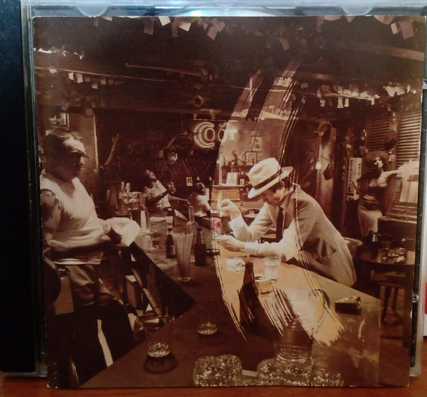 Led Zeppelin – In Through the Out Door  CD Importado • Buen Estado. tienda de discos en méxico formato muerto