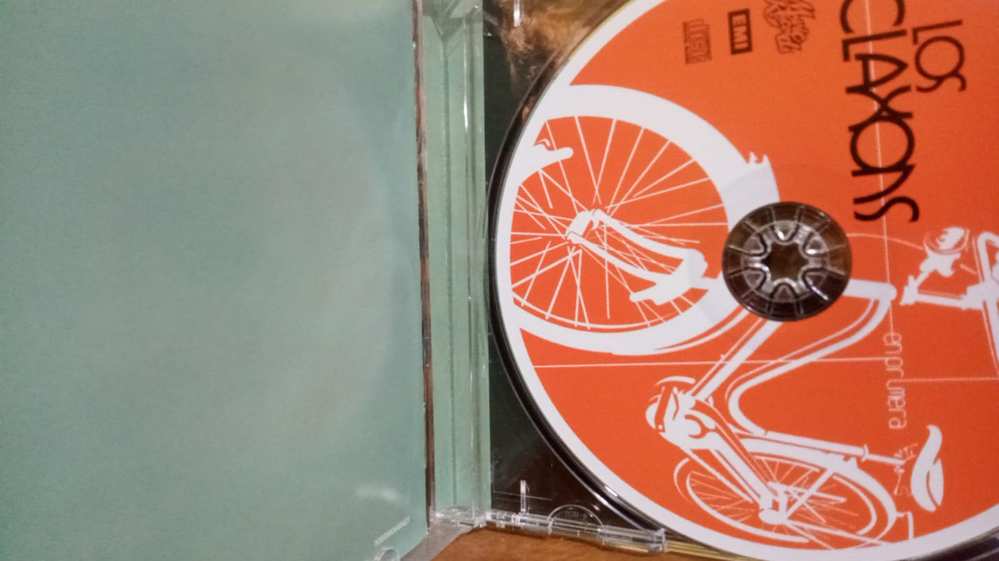 Los Claxons – En Primera. Cd excelente estado. tienda de discos en méxico formato muerto