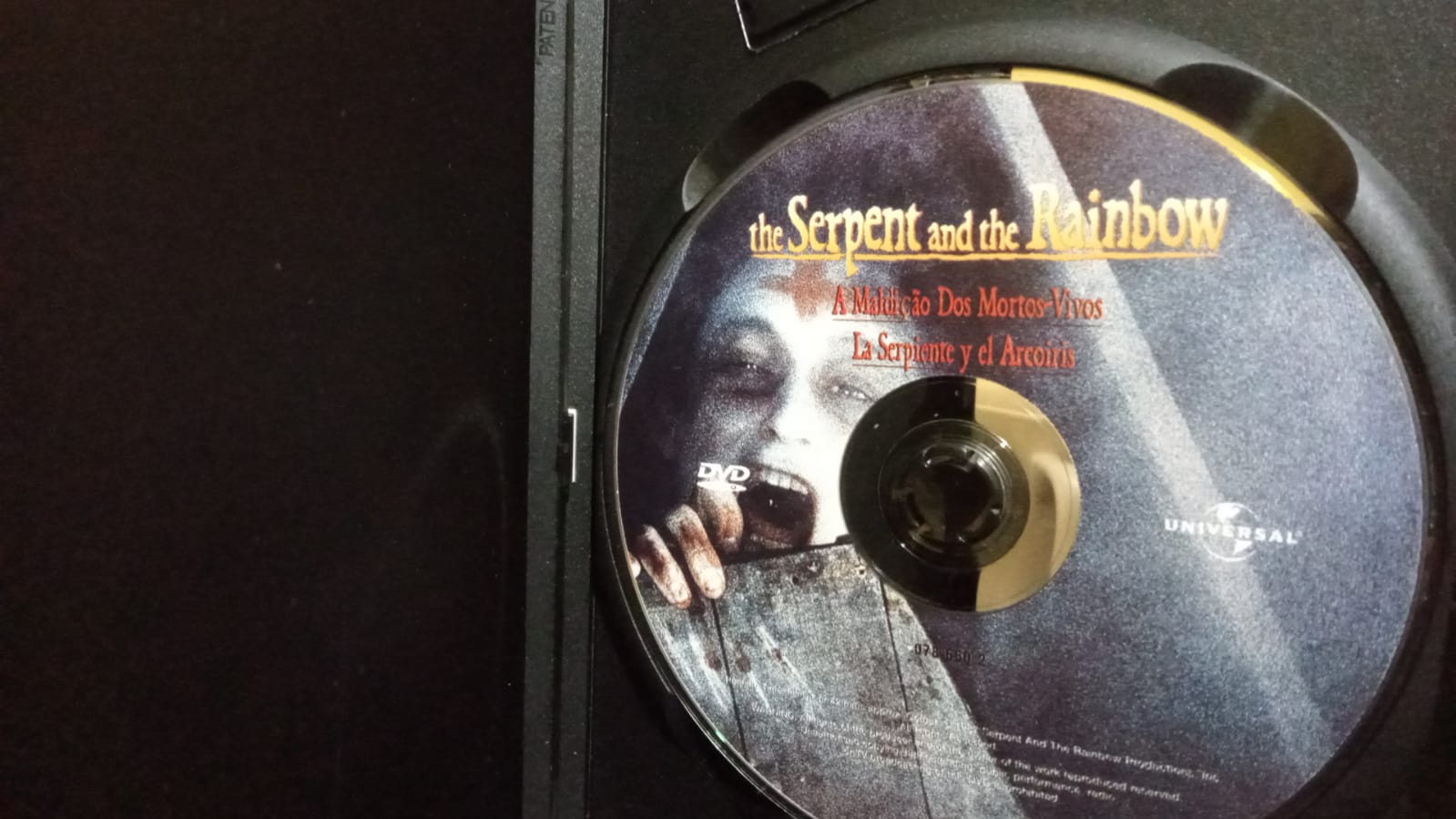 La Serpiente y el Arcoíris. Wes Craven. DVD en buen estado. tienda de discos en méxico formato muerto