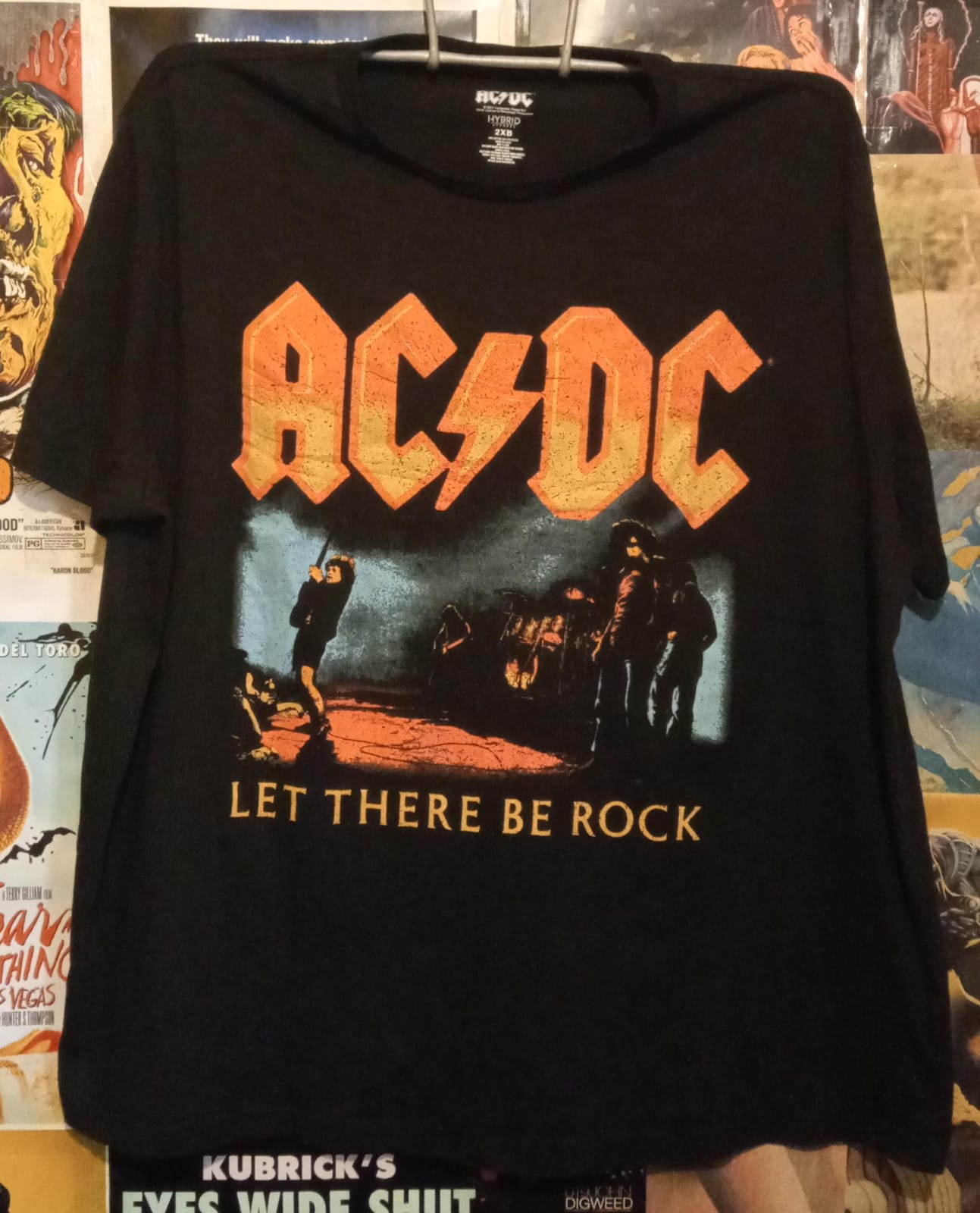 AC/DC. Let There Be Rock. Playera.