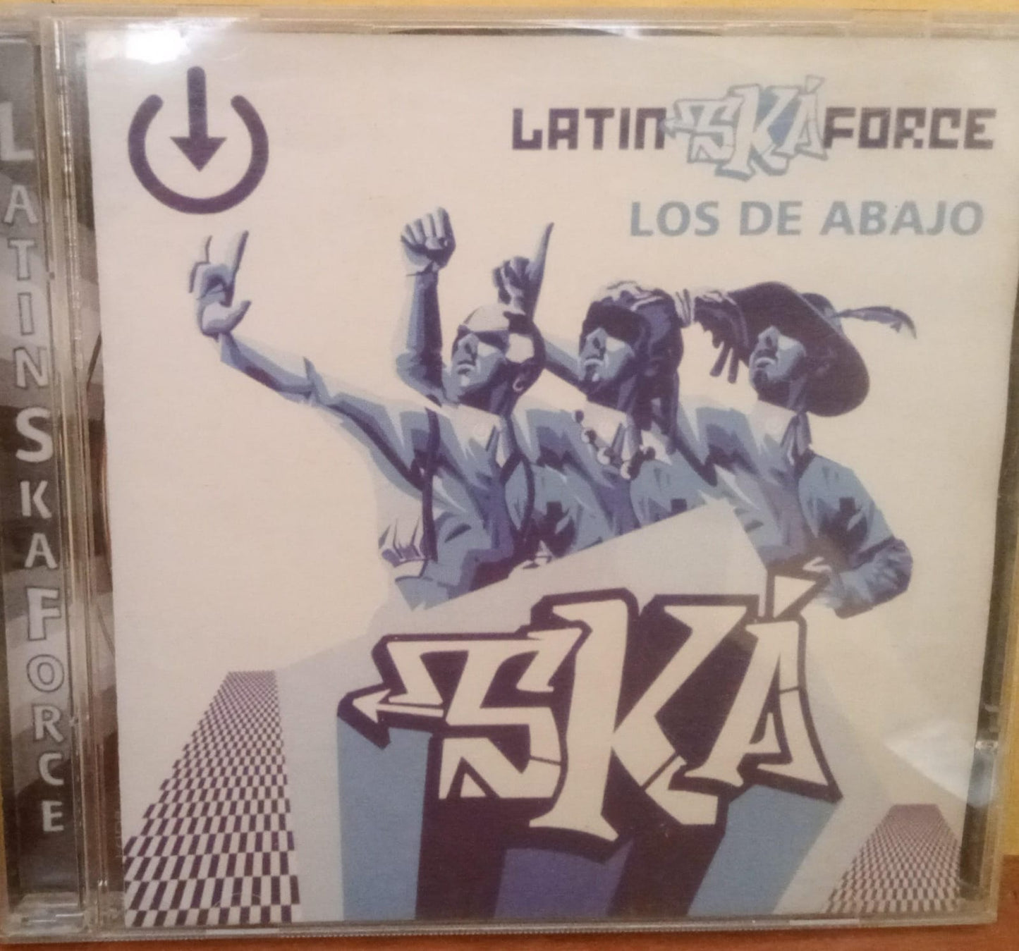 Los De Abajo – Latin Ská Force / Ská. Cd en buen estado. tienda de discso en méxico formato muerto
