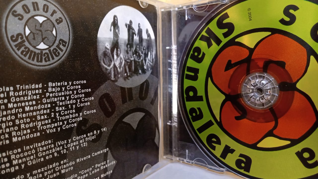 Sonora Skandalera – Sonora Skandalera. Cd en buen estado. tienda de discos en méxico formato muerto