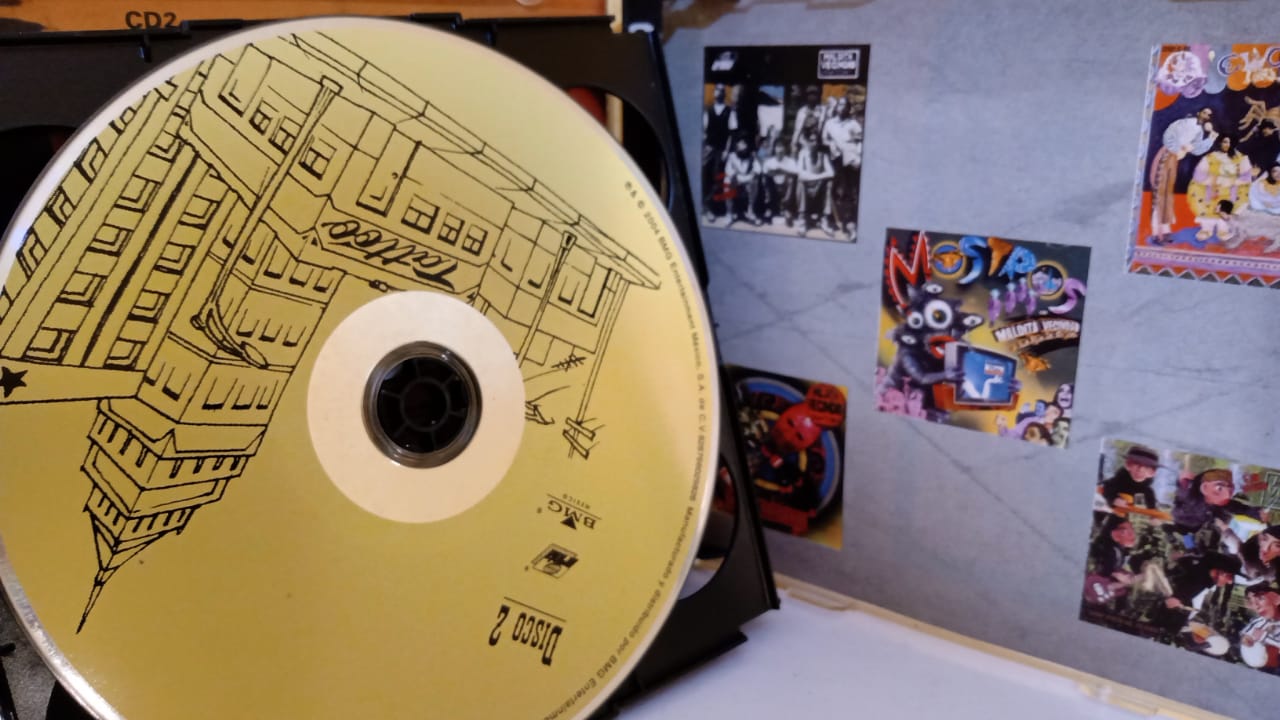 Maldita Vecindad Y Los Hijos Del Quinto Patio – El Tiempo Vive En La Memoria 1989-2004 (15 Años De Éxitos). tienda de discos en méxico formato muerto