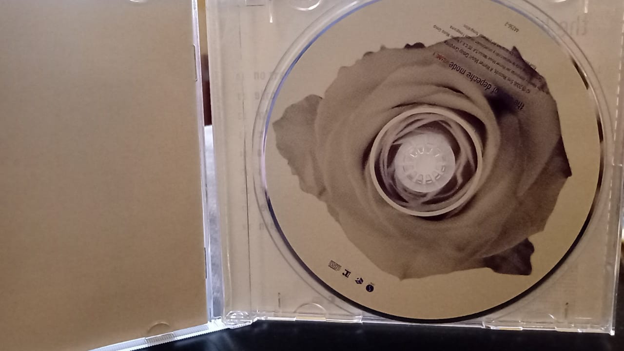 💿 Depeche Mode – The Best Of Vol. 1 (CD nacional). tienda de discso en méxico formato muerto