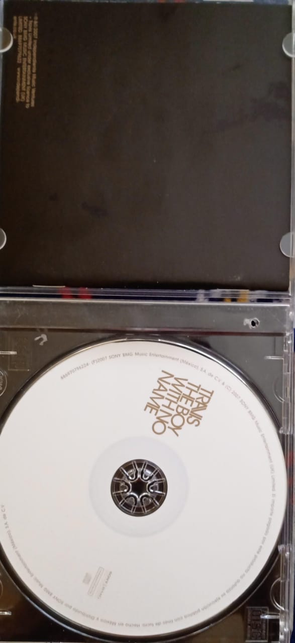 Travis – The Boy With No Name. CD en buen estado. tienda de discos en méxico formatoi muerto