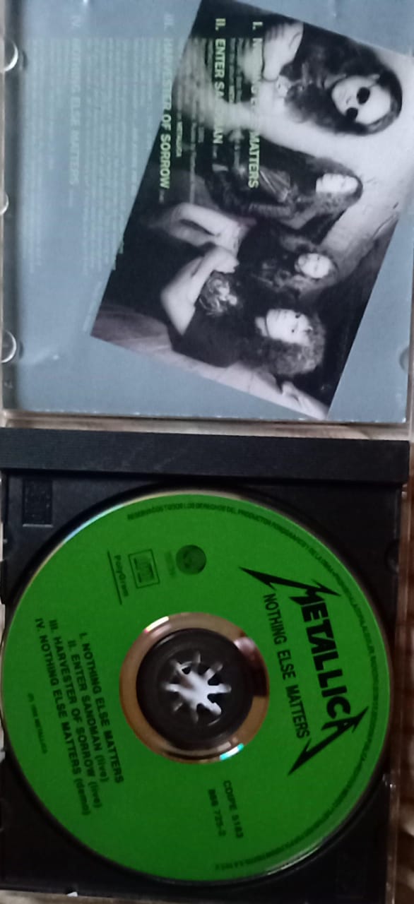 Metallica – Nothing Else Matters. Cd importado buen estado. tienda de discos en méxico formato muerto