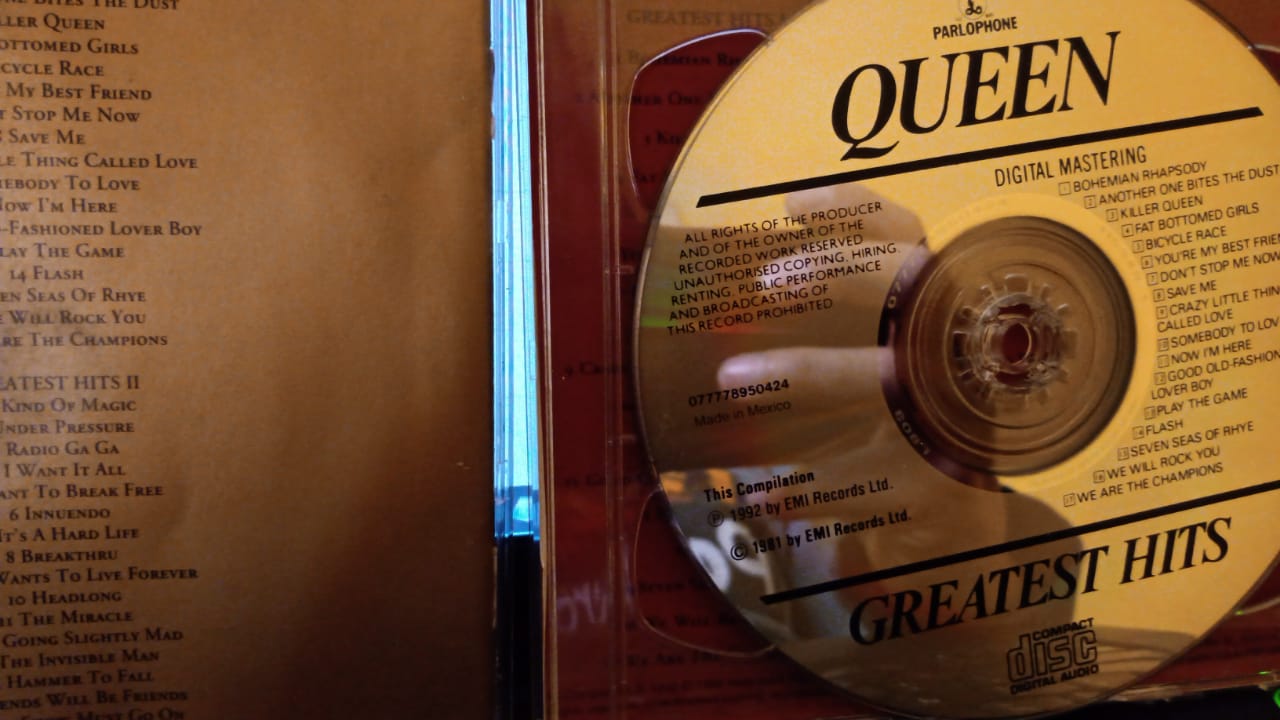 Queen – Greatest Hits I & II. Cd doble. tienda de discos en méxico formato muerto