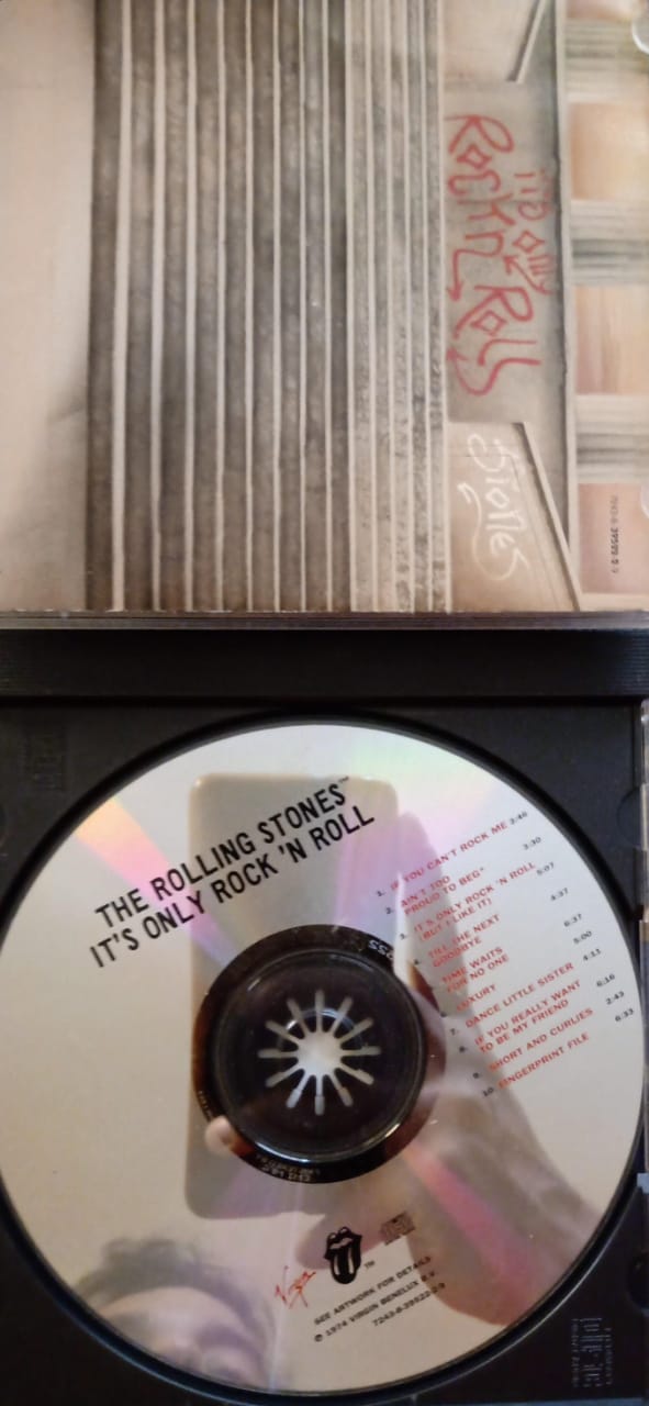 👅 THE ROLLING STONES – IT’S ONLY ROCK ’N ROLL 👅. CD importado. tienda de discos en méxico formato muerto