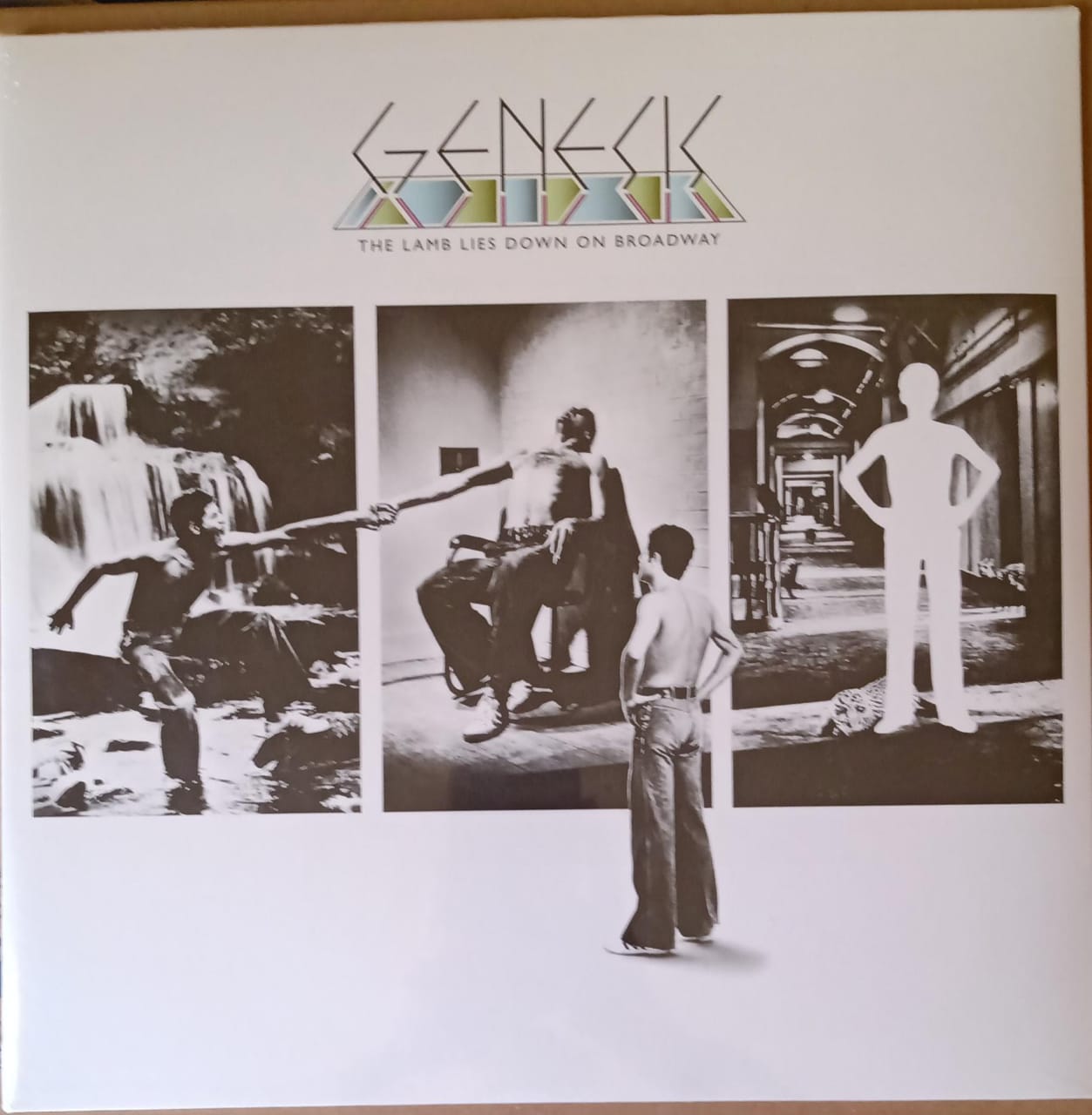Genesis. The Lamb Lies Down on Broadway. Vinilo doble nuevo. tienda de discos en méxico formato muerto