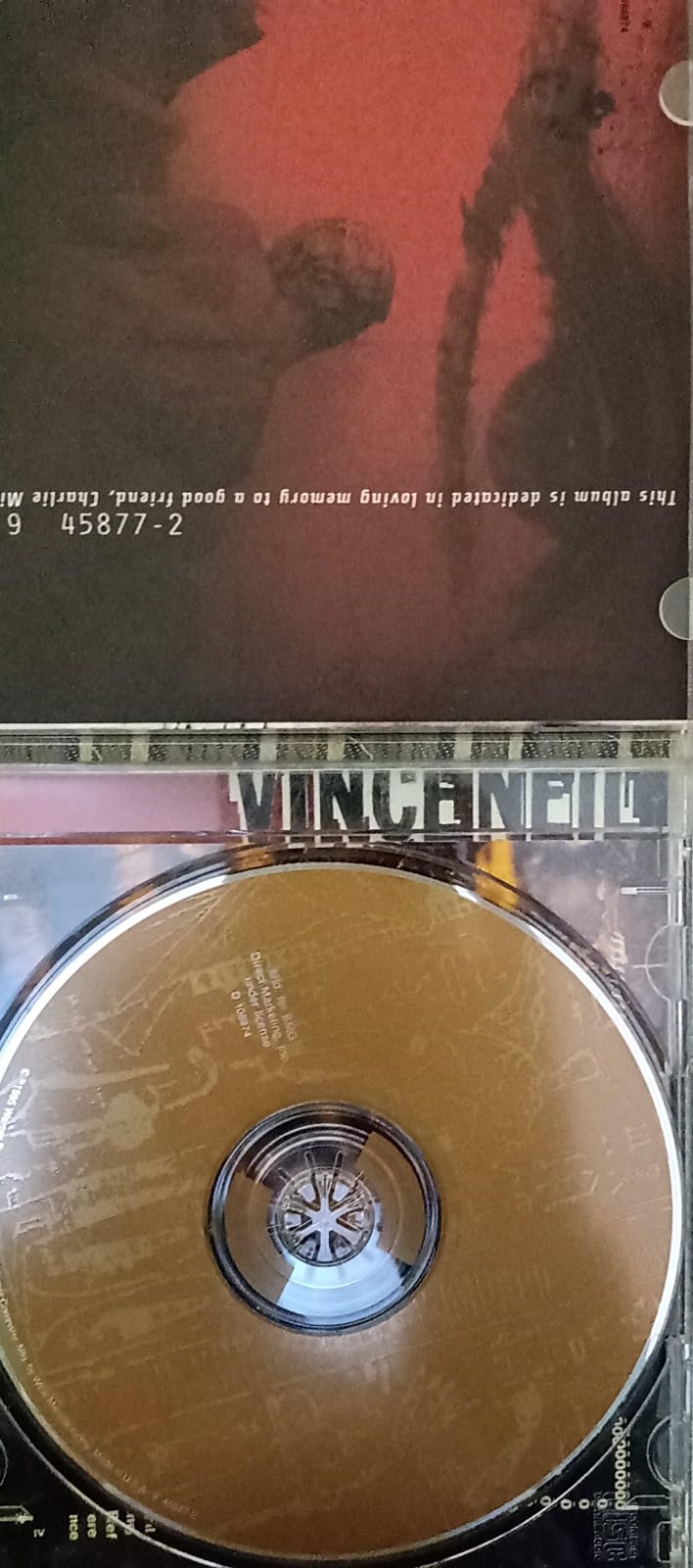 🔥 Carved in Stone de Vince Neil 🔥. Cd importado excelente estado. tienda de discos en méxico formato muerto