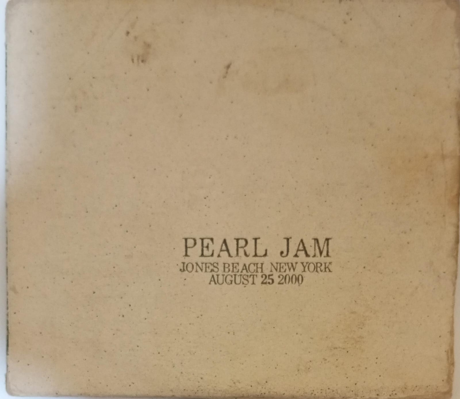 Pearl Jam – Jones Beach, New York - August 23, 2000. Cd doble. tienda de dscos en méxico formato muerto