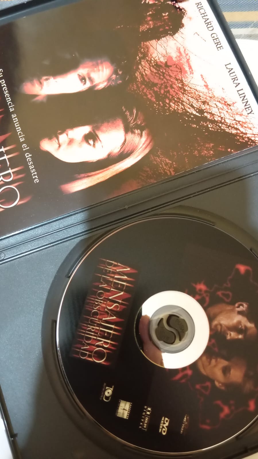 Mensajero de la oscuridad. DVD.