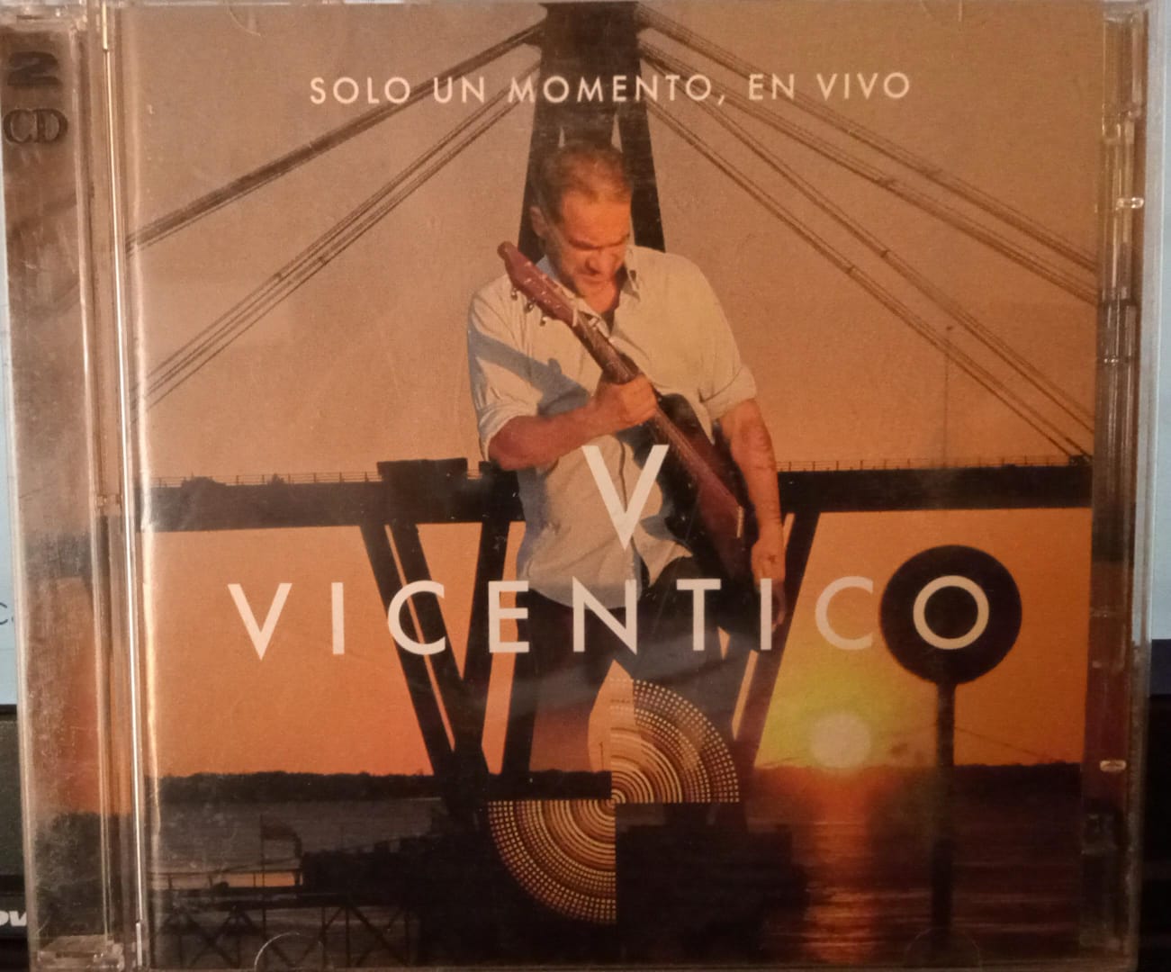 Vicentico – Solo Un Momento, En Vivo. Cd, DVD en buen estado.