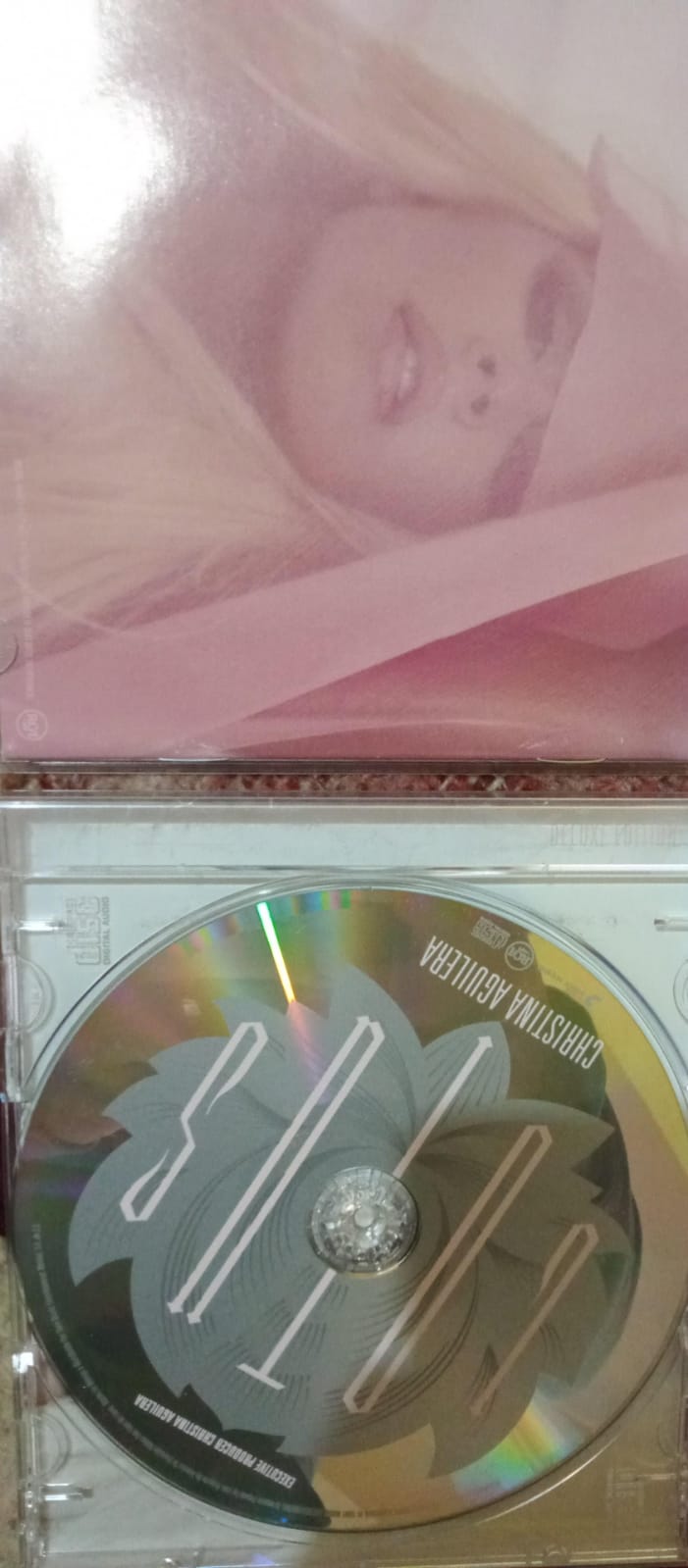 Christina Aguilera – Lotus. Cd en buen estado.