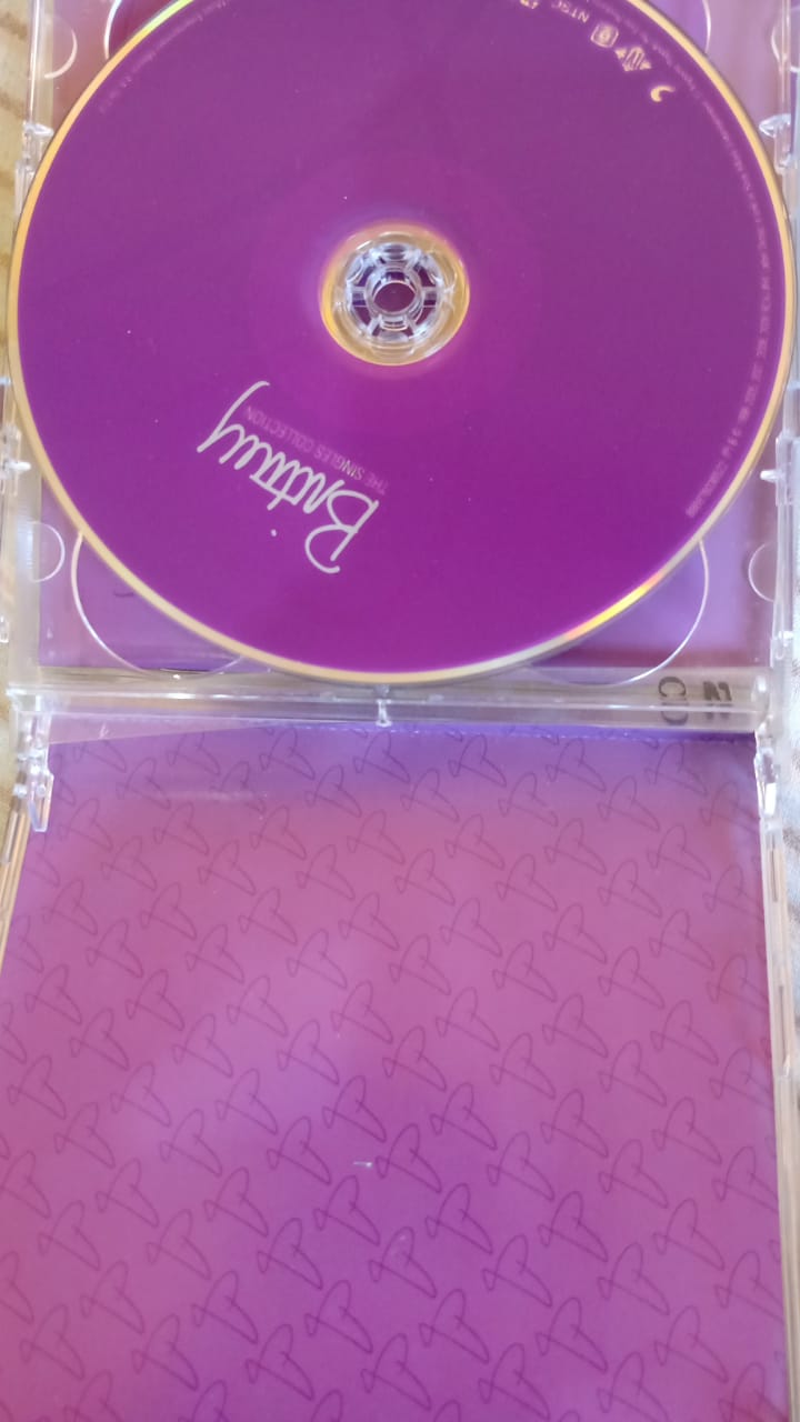 Britney – The Singles Collection. Cd doble.