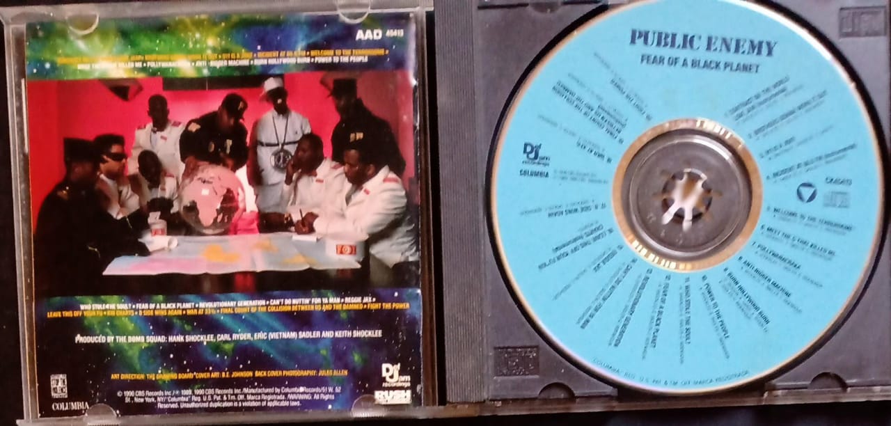 Public Enemy – Fear of a Black Planet (CD Importado).
