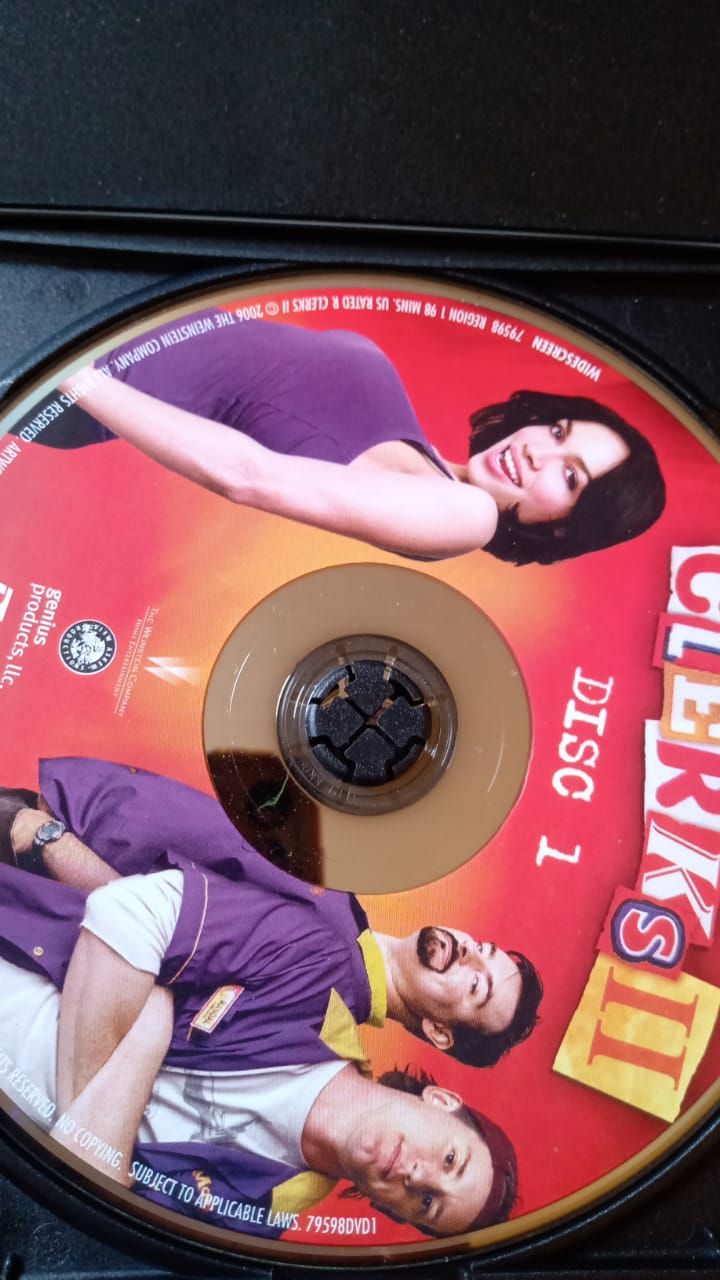 Clerks II. DVD doble.