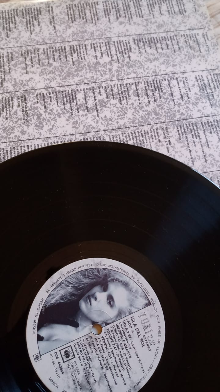 Yuri – Isla Del Sol. Vinilo 1988.