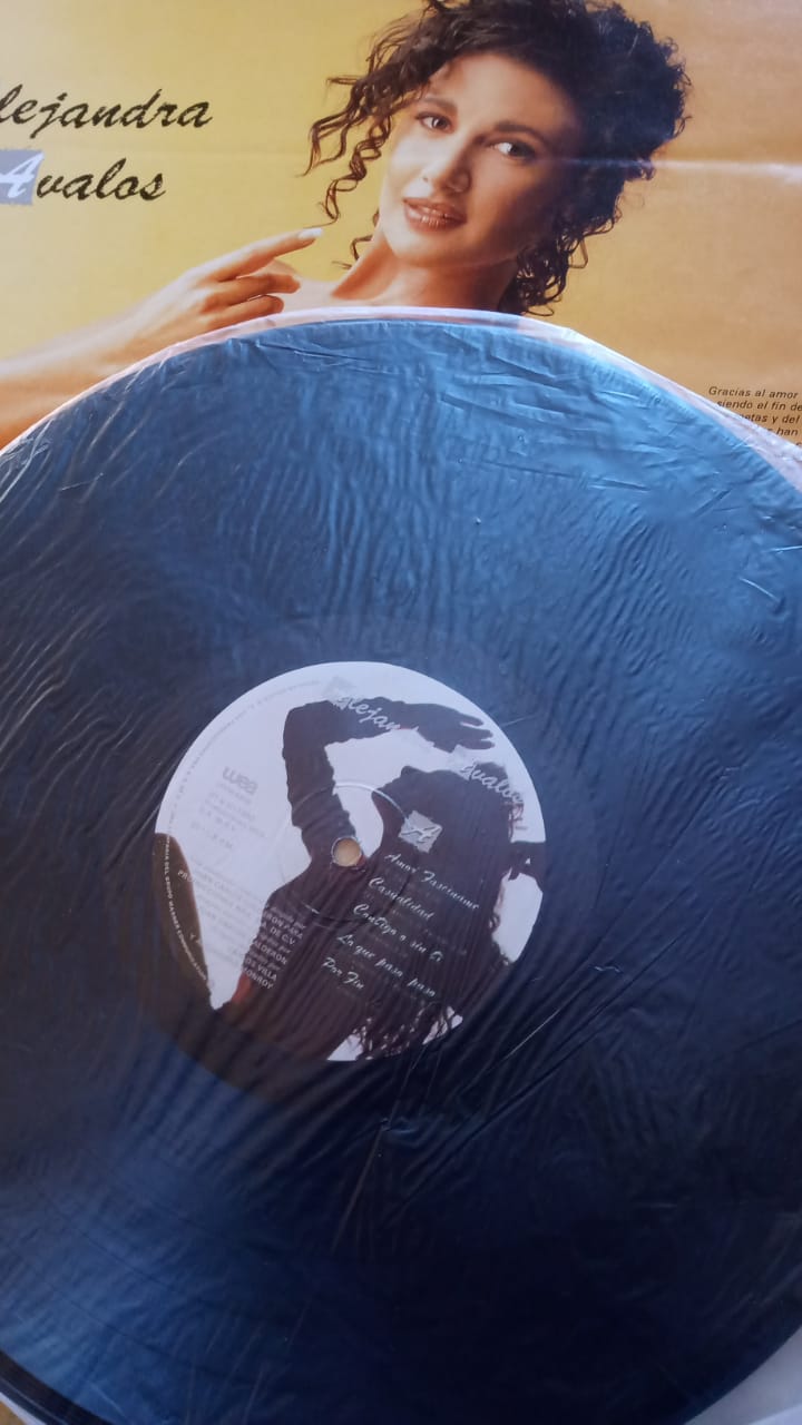 Alejandra Avalos – Amor Fascíname. Vinilo 1990.